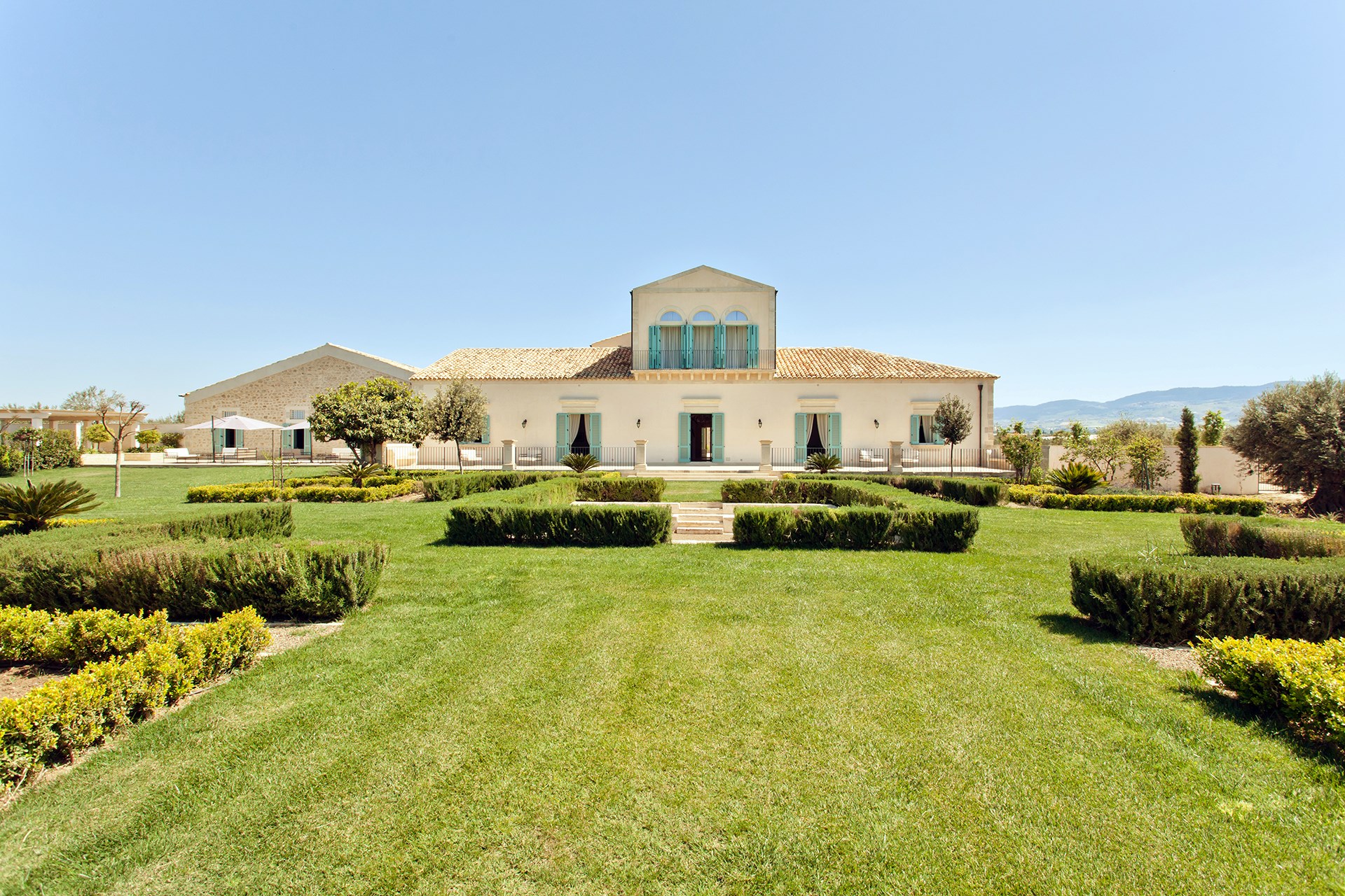 Domus Olivae, Villas in Sicily The Thinking Traveller